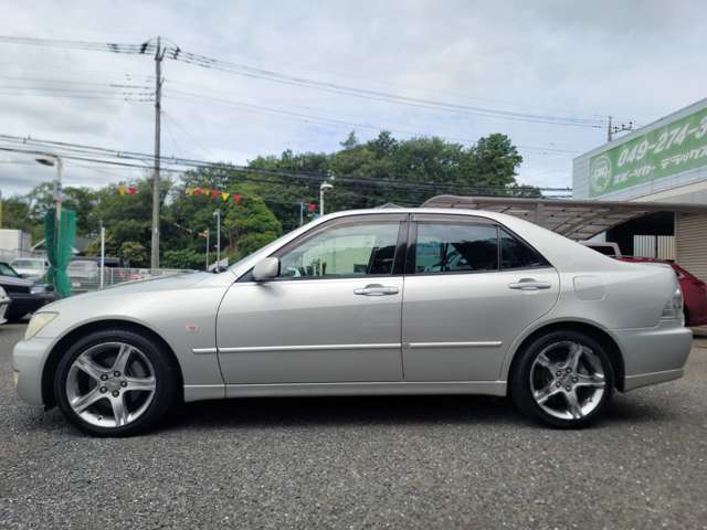 トヨタ アルテッツァ ２．０ ＲＳ２００ リミテッド H14年 (関東) 99