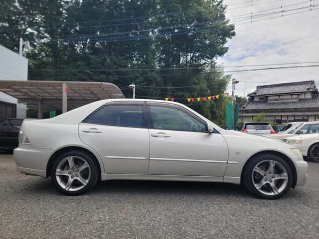 トヨタ アルテッツァ ２．０ ＲＳ２００ リミテッド H14年 (関東) 99