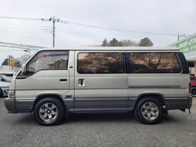 日産 ホーミーコーチ ３．０ リムジン H7年 (関東) 99
