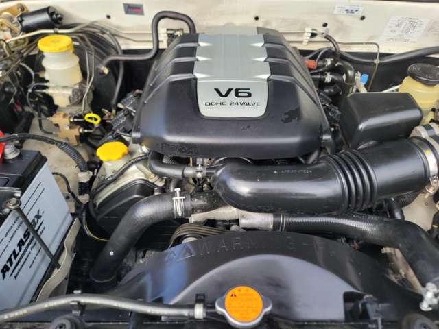 いすゞ ミュー ３．２ オープントップ ４ＷＤ H14年 (関東) 99