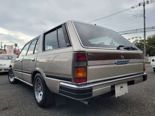 日産 グロリアワゴン ２．０ Ｖ２０Ｅ ＧＬ H10年 (関東) 99