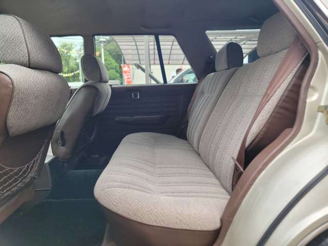 日産 グロリアワゴン ２．０ Ｖ２０Ｅ ＧＬ H10年 (関東) 99