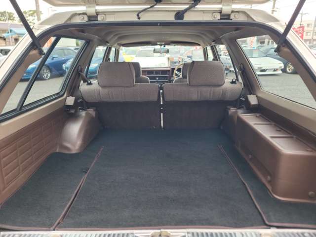 日産 グロリアワゴン ２．０ Ｖ２０Ｅ ＧＬ H10年 (関東) 99
