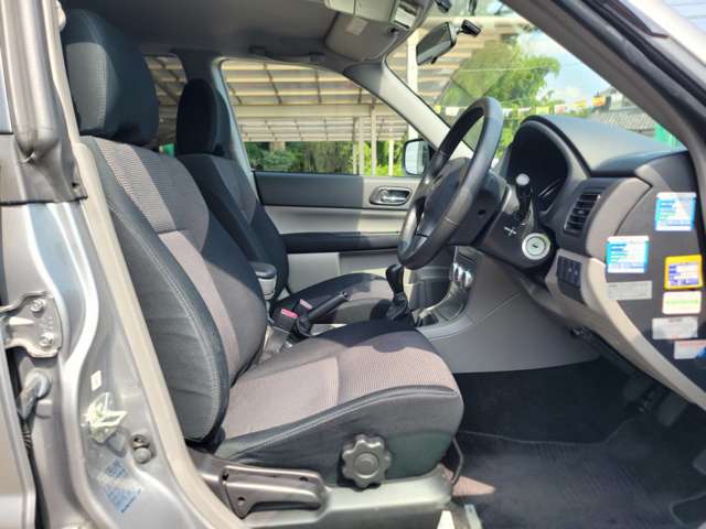 スバル フォレスター ２．０ Ｘ ４ＷＤ H19年 (関東) 99