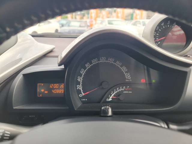 トヨタ ｉＱ １．３ ガズーレーシング チューンド バイ ＭＮ H21年 (関東) 99