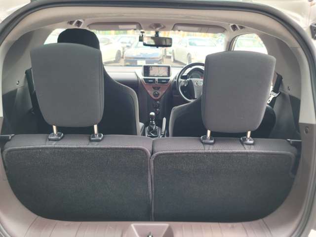 トヨタ ｉＱ １．３ ガズーレーシング チューンド バイ ＭＮ H21年 (関東) 99