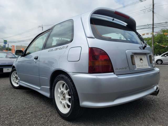 トヨタ スターレット １．３ グランツァＶ H9年 (関東) 99