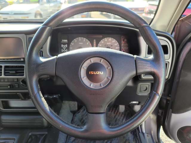 いすゞ ビークロス ３．２ ４ＷＤ H10年 (関東) 99