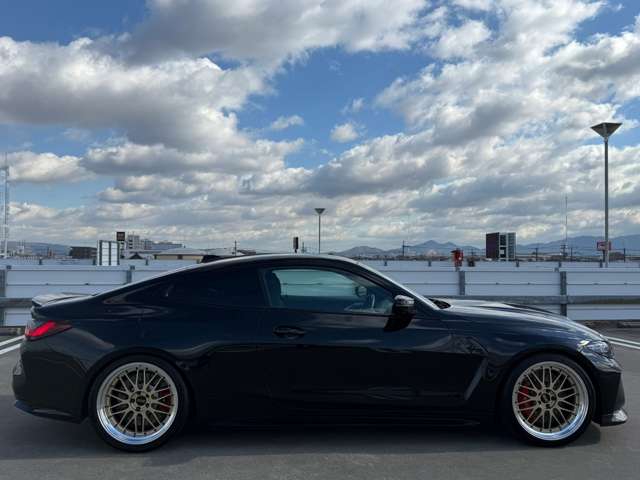ＢＭＷ Ｍ４クーペ コンペティション Ｍ Ｘドライブ ４ＷＤ R4年 (近畿) 99