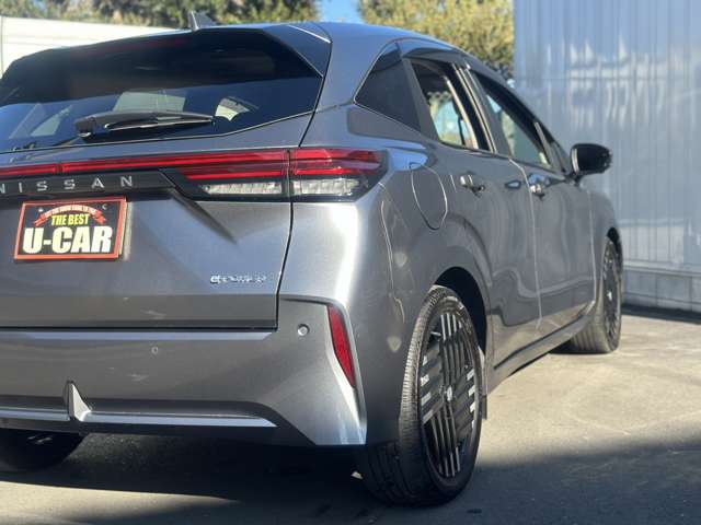 日産 ノートオーラ １．２ Ｇ レザーエディション R7年 () 99