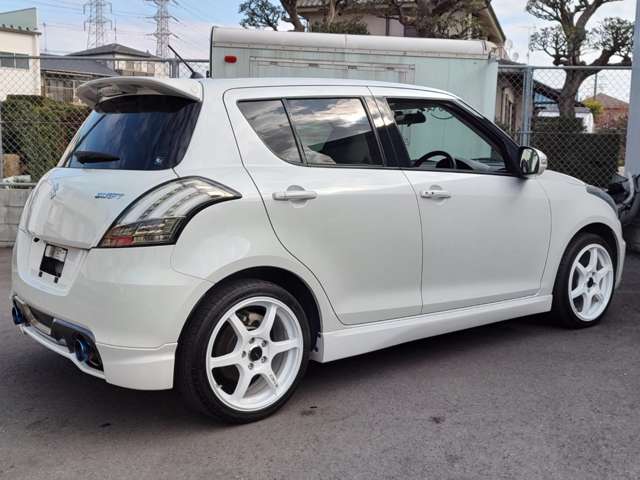 スズキ スイフト １．６ スポーツ H28年 () 99