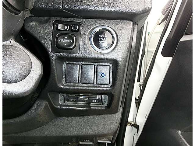 トヨタ ハイエースバン ３．０ スーパーＧＬ ロング ディーゼルターボ H26年 (近畿) 99