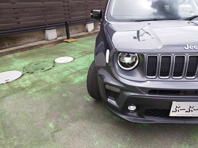 ジープ レネゲード リミテッド ４ＸＥ ４ＷＤ R5年 (近畿) 99