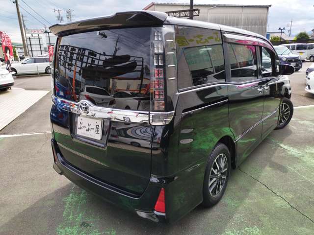 トヨタ ヴォクシー ２．０ ＺＳ 煌 H27年 (近畿) 99