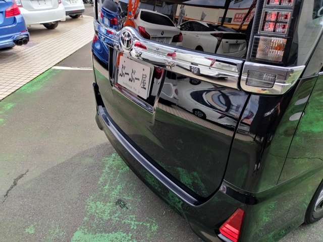 トヨタ ヴォクシー ２．０ ＺＳ 煌 H27年 (近畿) 99