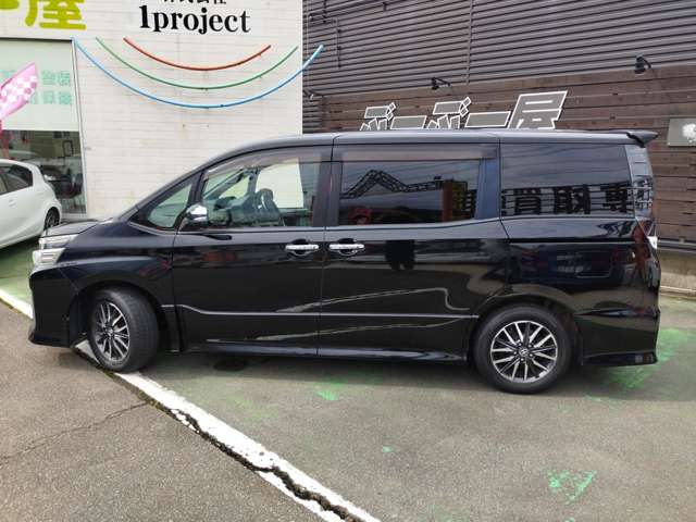 トヨタ ヴォクシー ２．０ ＺＳ 煌 H27年 (近畿) 99