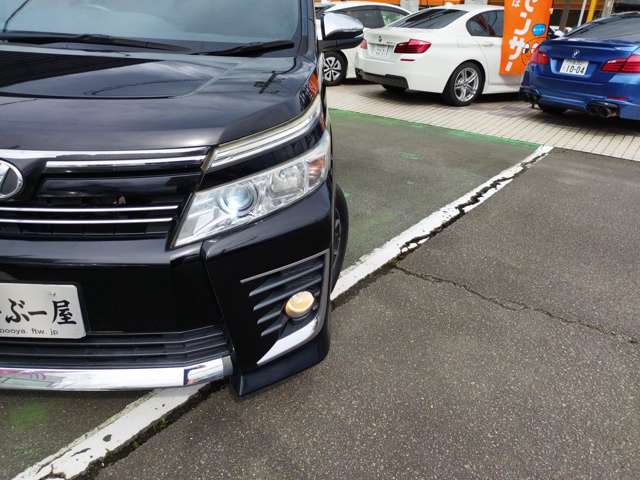 トヨタ ヴォクシー ２．０ ＺＳ 煌 H27年 (近畿) 99
