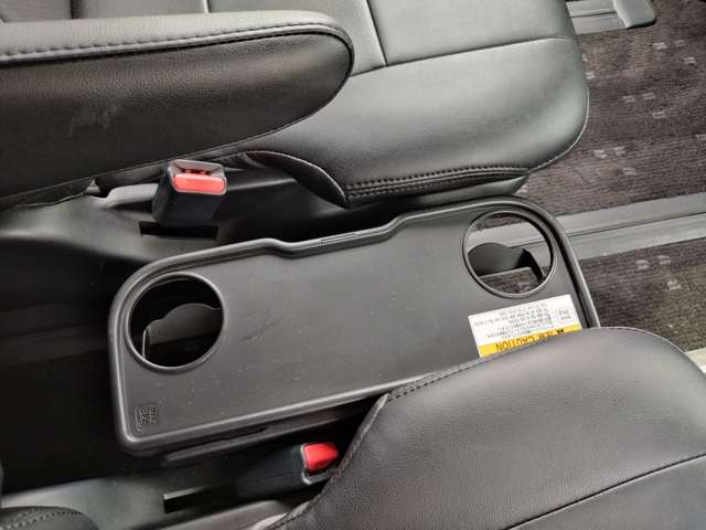 トヨタ ヴォクシー ２．０ ＺＳ 煌 H27年 (近畿) 99