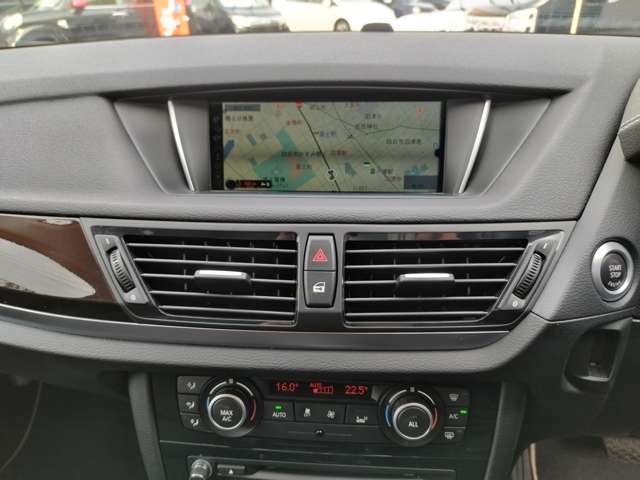 ＢＭＷ Ｘ１ Ｓドライブ １８Ｉ Ｘライン H27年 (近畿) 99