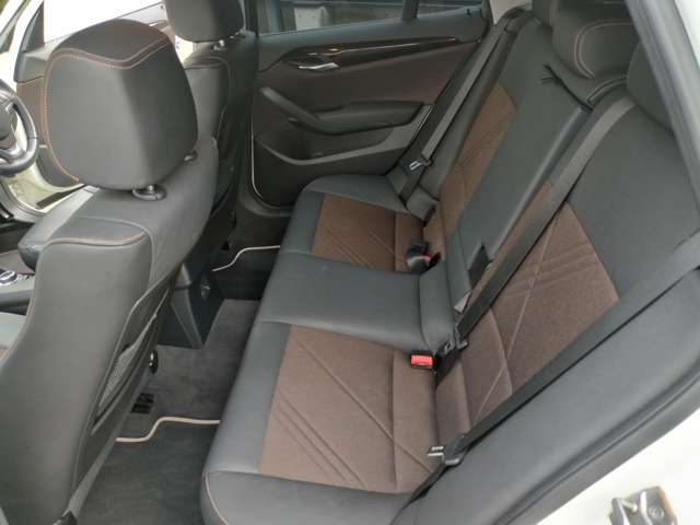 ＢＭＷ Ｘ１ Ｓドライブ １８Ｉ Ｘライン H27年 (近畿) 99