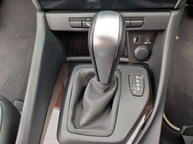 ＢＭＷ Ｘ１ Ｓドライブ １８Ｉ Ｘライン H27年 (近畿) 99