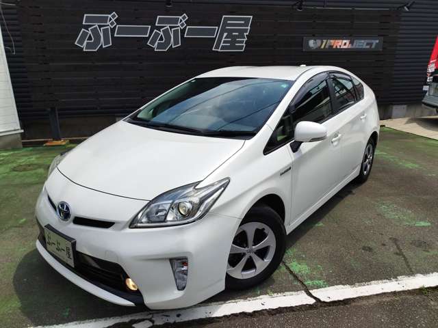 トヨタ プリウス １．８ Ｓ H27年 (近畿) 99