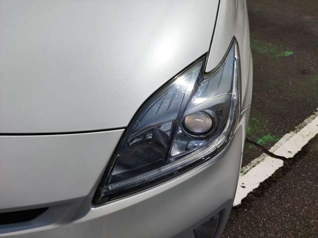 トヨタ プリウス １．８ Ｓ H27年 (近畿) 99