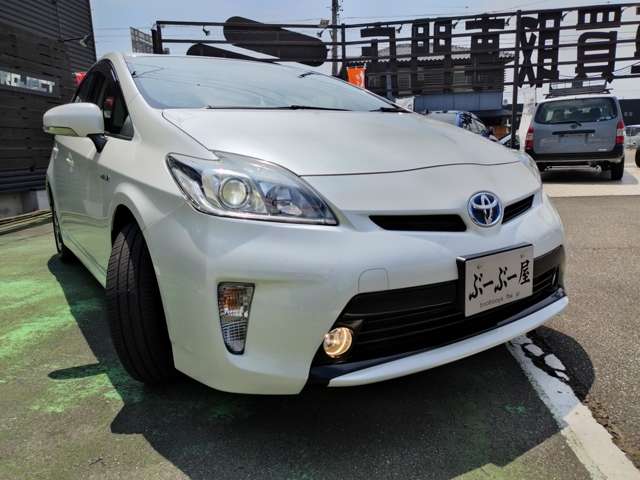 トヨタ プリウス １．８ Ｓ H27年 (近畿) 99