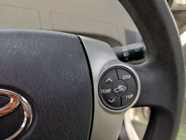 トヨタ プリウス １．８ Ｓ H27年 (近畿) 99