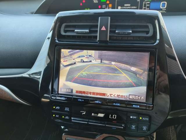 トヨタ プリウス １．８ Ｓ セーフティ プラス H29年 (近畿) 99