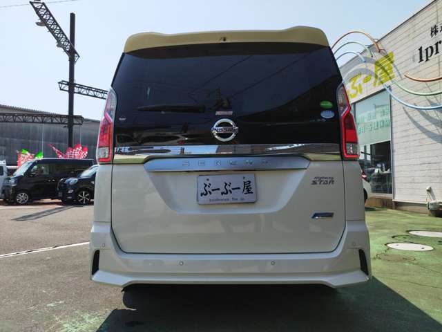 日産 セレナ ２．０ ハイウェイスターＧ H28年 (近畿) 99