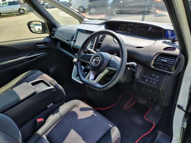 日産 セレナ ２．０ ハイウェイスターＧ H28年 (近畿) 99