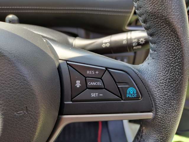 日産 セレナ ２．０ ハイウェイスターＧ H28年 (近畿) 99