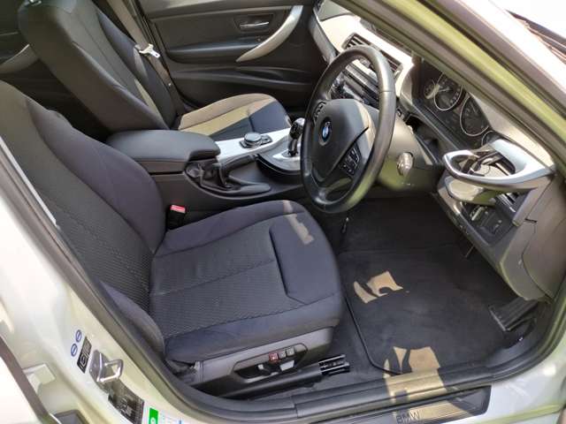 ＢＭＷ ３シリーズ ３２０ｄ H26年 (近畿) 99