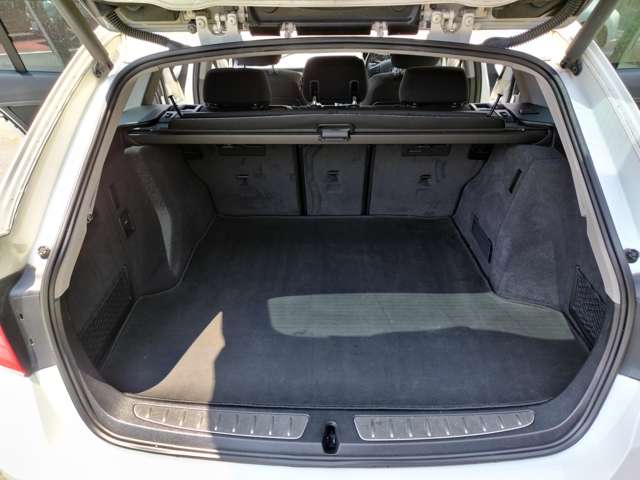 ＢＭＷ ３シリーズ ３２０ｄ H26年 (近畿) 99