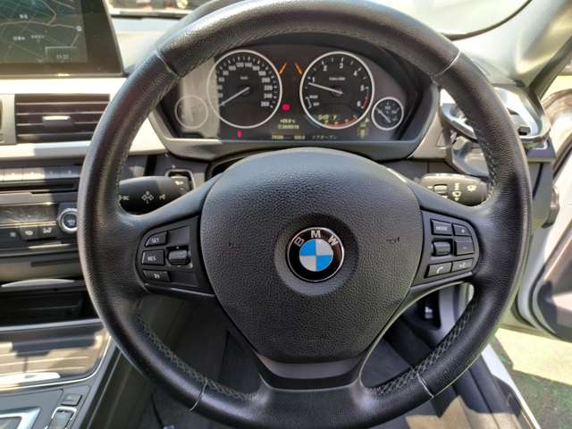 ＢＭＷ ３シリーズ ３２０ｄ H26年 (近畿) 99