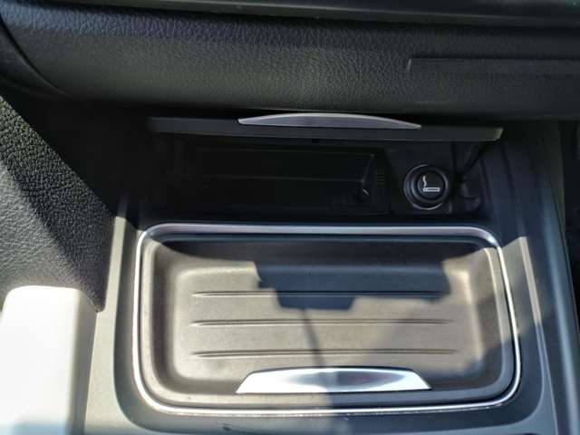 ＢＭＷ ３シリーズ ３２０ｄ H26年 (近畿) 99