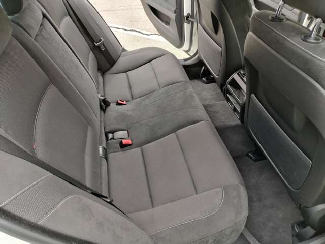 ＢＭＷ ５シリーズ ５２３Ｄ Ｍスポーツ ディーゼルターボ H26年 (近畿) 99