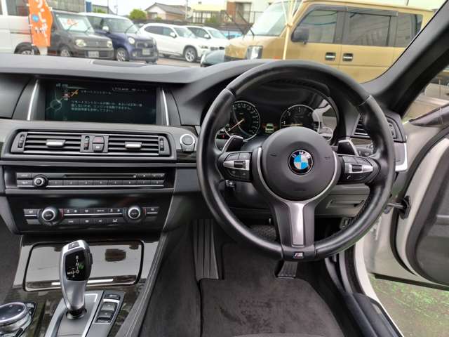 ＢＭＷ ５シリーズ ５２３Ｄ Ｍスポーツ ディーゼルターボ H26年 (近畿) 99