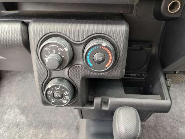 トヨタ プロボックスバン １．５ ＤＸ コンフォート H28年 (近畿) 99