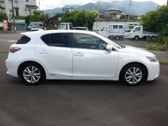 レクサス ＣＴ２００ｈ バージョンＣ H27年 () 99