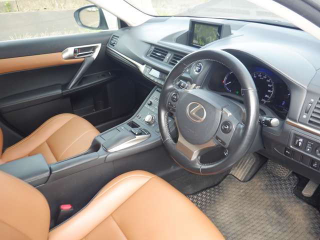 レクサス ＣＴ２００ｈ バージョンＣ H27年 () 99