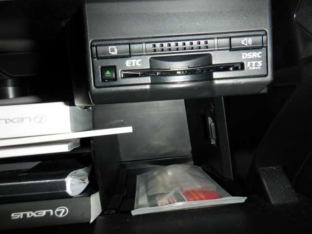 レクサス ＣＴ２００ｈ バージョンＣ H27年 () 99