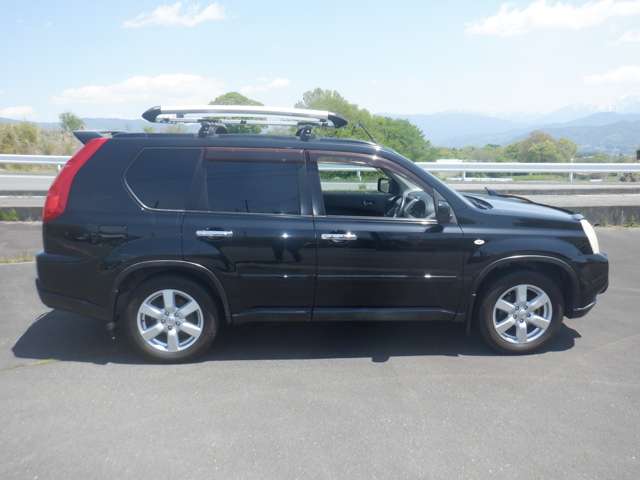日産 エクストレイル ２．０ ２０ＸＴ ４ＷＤ H21年 () 99