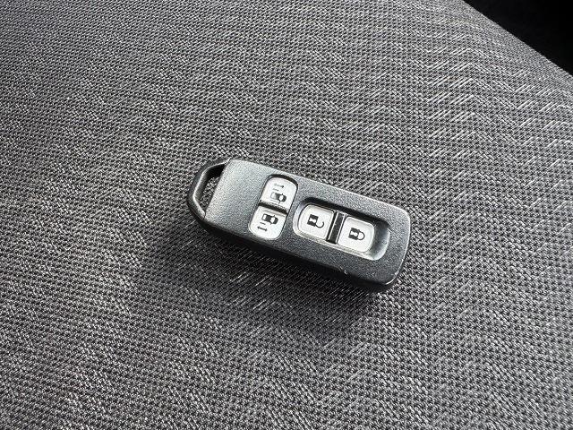 ホンダ Ｎ　ＢＯＸ ６６０ カスタムＧ ＳＳパッケージ H26年 (近畿) 99