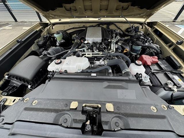 トヨタ ランドクルーザー７０ ２．８ ＡＸ ディーゼルターボ ４ＷＤ R7年 (近畿) 99