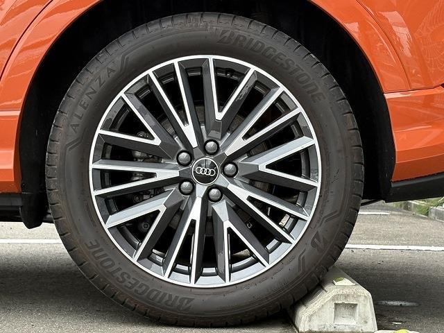 アウディ Ｑ３ ３５　ＴＦＳＩ　Ｓライン R7年 (近畿) 99