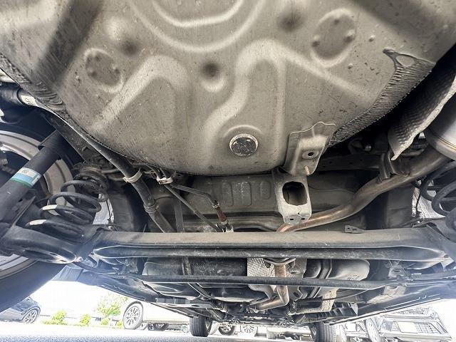 トヨタ プリウスΑ １．８ Ｓ チューン ブラック H26年 (近畿) 99