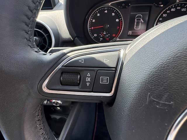 アウディ Ａ１ １．４　ＴＦＳＩ H26年 (近畿) 99