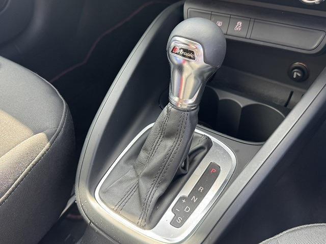 アウディ Ａ１ １．４　ＴＦＳＩ H26年 (近畿) 99